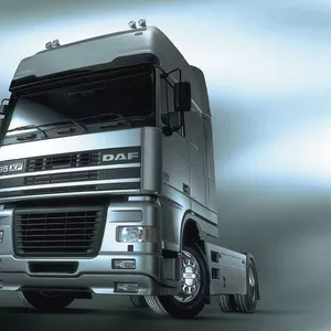 Лобовое стекло Daf XF 95