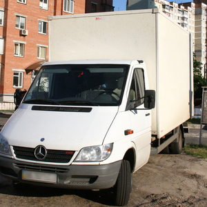 Грузоперевозки по Киеву Mercedec-Benz Sprinter